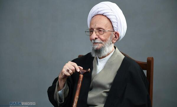 عکس آیت الله محمدتقی مصباح یزدی