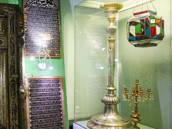 عکس شمشیر امام حسین کجاست