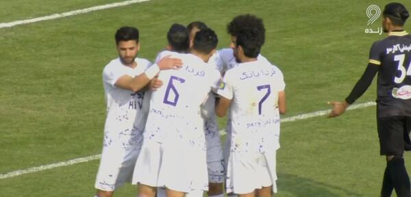 عکس فرزند عزت الله پورقاز