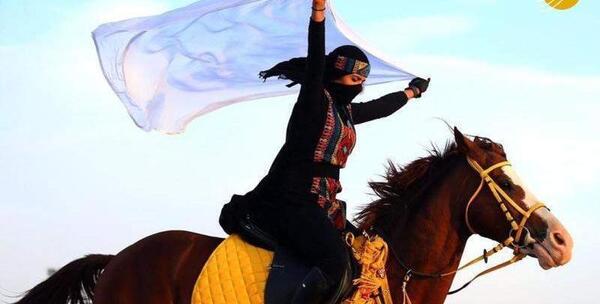 عکس اسب سواری دختر