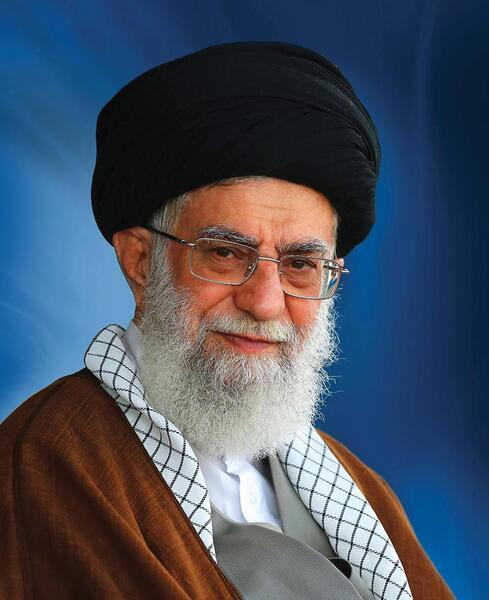 عکس آیت الله خامنه ای برای تصویر زمینه