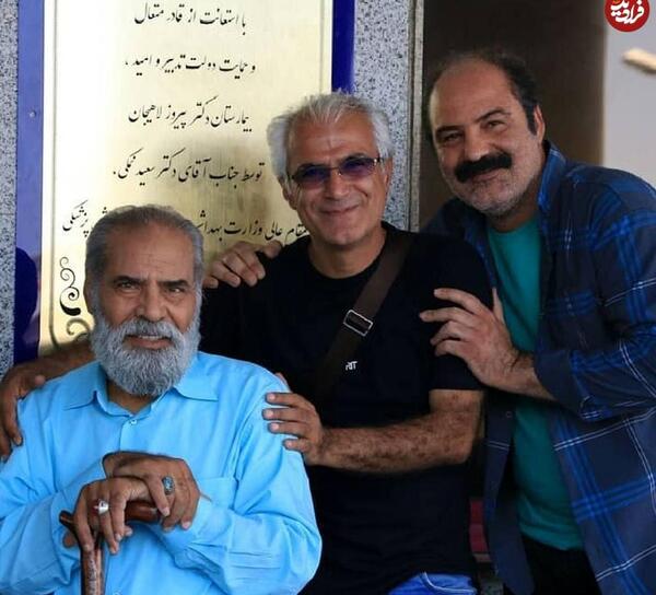 عکس شمس الله درپس از باران