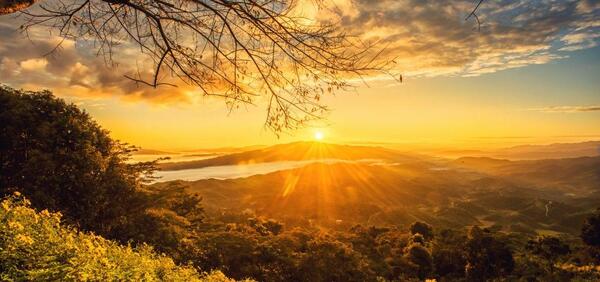 عکس با طبیعت غروب