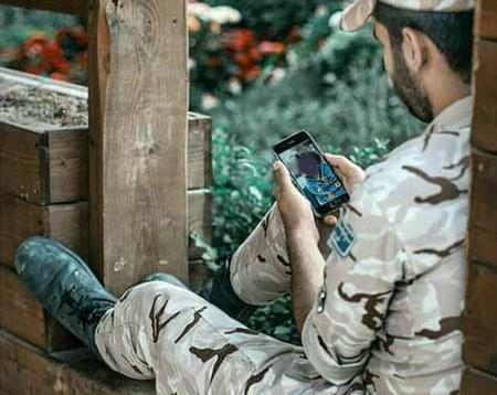 دانلود عکس سربازی غمگین