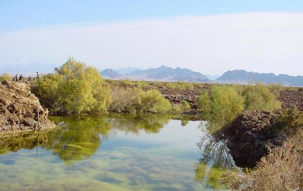 عکس کویر سیاه کوه
