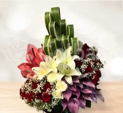 عکس سبد گل طبیعی زیبا