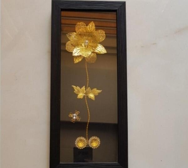 عکس گل طلایی رنگ