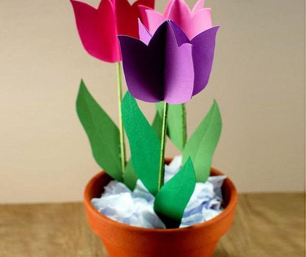 عکس گل لاله قرمز کاردستی