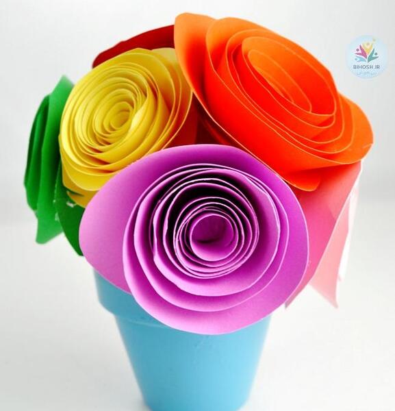 عکس گل کاغذی کاردستی