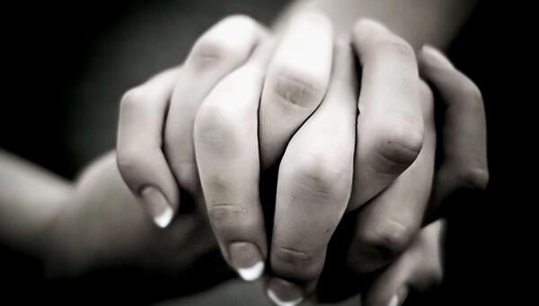عکس عاشقانه دست در دست هم