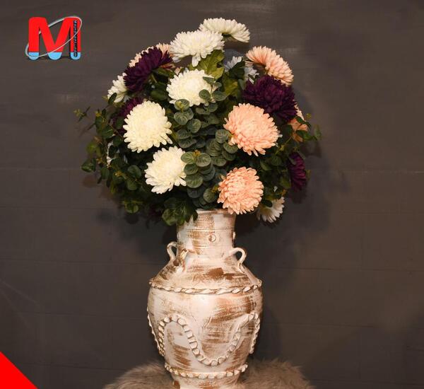 عکس گل داوودی مصنوعی