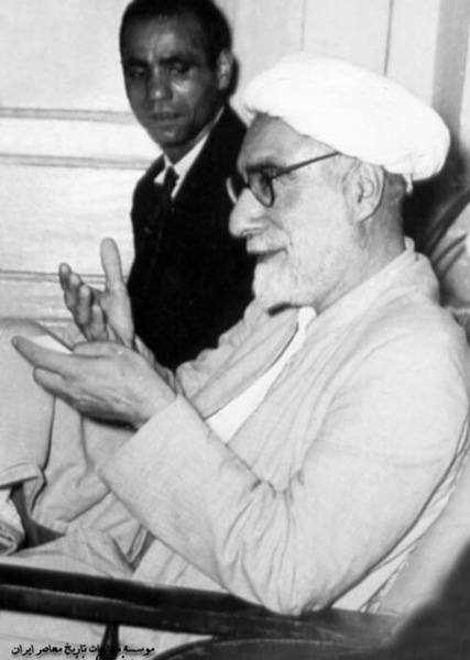عکس سیاه و سفید روحانی