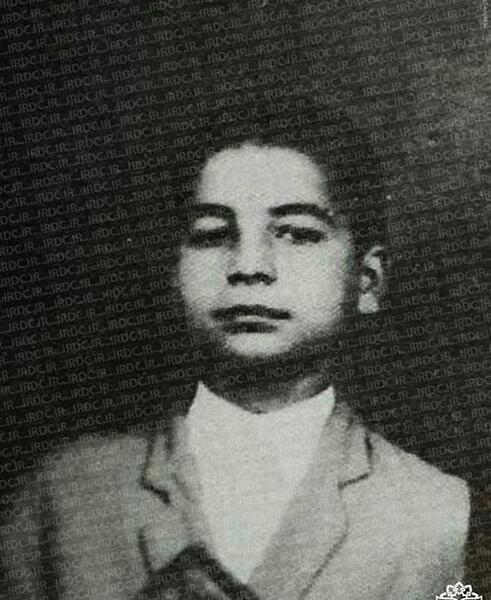 عکس سیاه و سفید روحانی