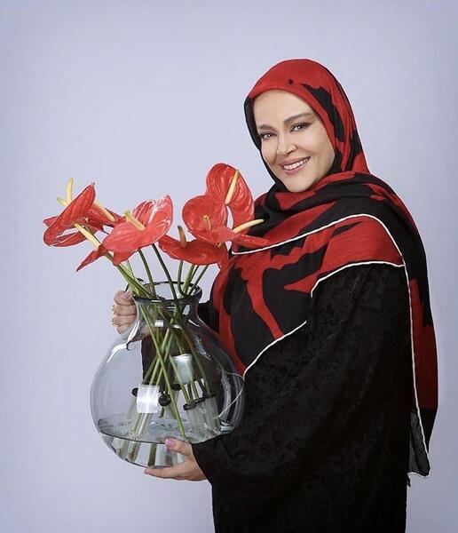عکس گل در گلدان زیبا