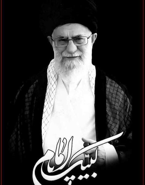عکس سیاه سفید امام خامنه ای