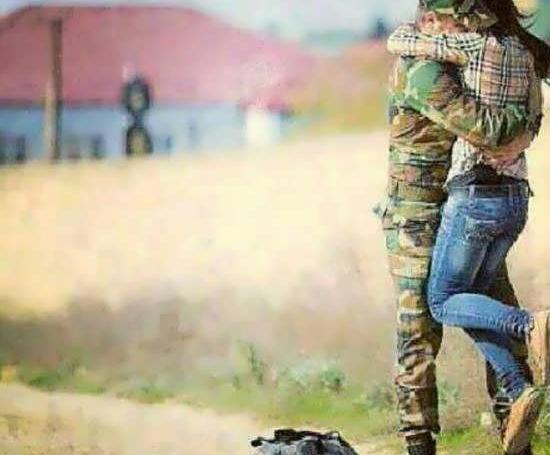 عکس عاشقانه سربازی دونفره
