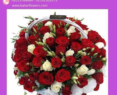 عکس سبد گل رز قرمز و سفید