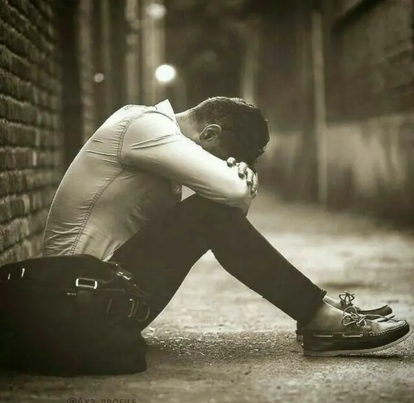 دانلود عکس غمگین مردانه