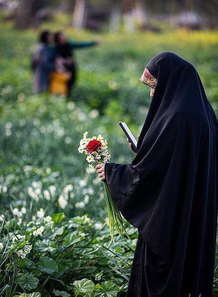 عکس دخترانه گل نرگس