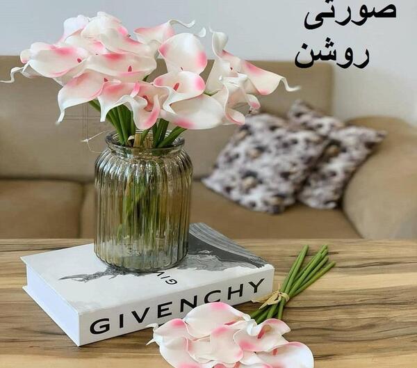 عکس گل شیپوری مصنوعی