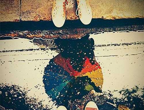 عکس عاشقانه زیر بارون دو نفره