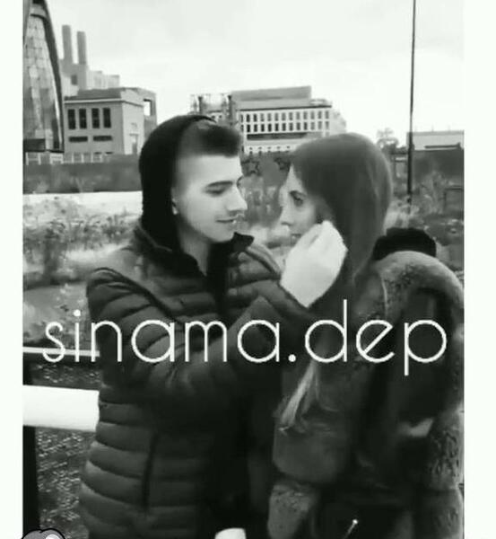 عکس عاشقانه سیاه سفید لاکچری لب