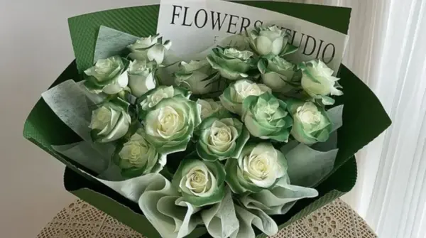 عکس دسته گل رز سبز