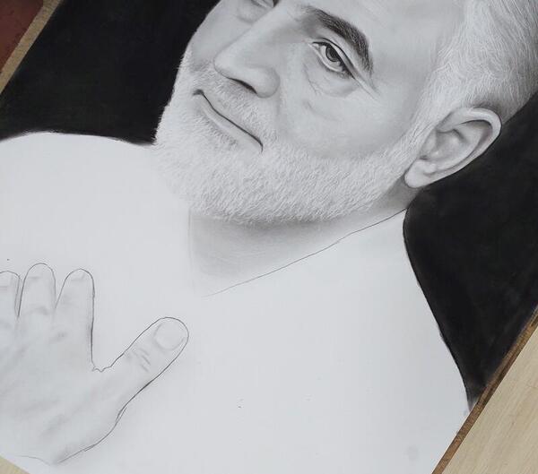 عکس سیاه قلم سردار قاسم سلیمانی