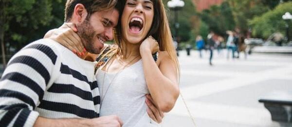 عکس عاشقانه خنده دار بدون متن