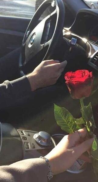 عکس پروف عاشقانه دست تو دست