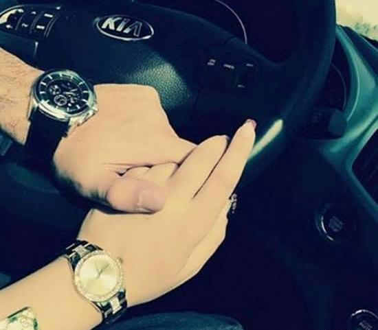 عکس عاشقانه دست در ماشین