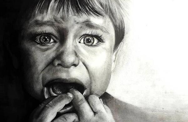 عکس نوزاد سیاه قلم