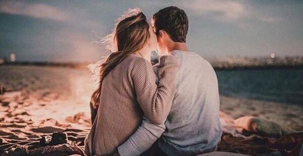 عکس عاشقانه رل زدن