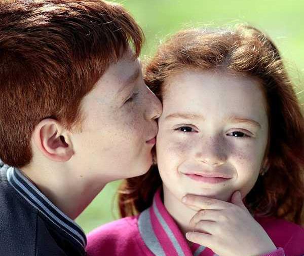 عکس عاشقانه لاکچری بوسه