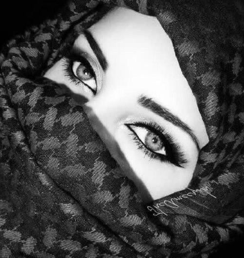 عکس عاشقانه چشم دونفره