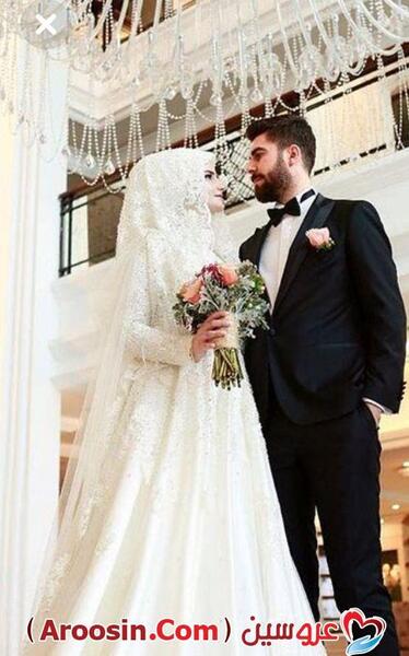 عکس عاشقانه عروس و داماد با حجاب