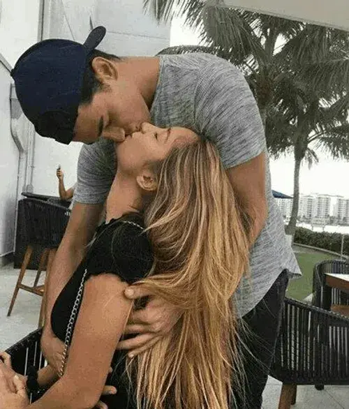 عکس عاشقانه لب ویسگون