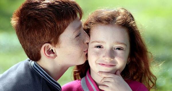 عکس دختر و پسر عاشقانه روی هم