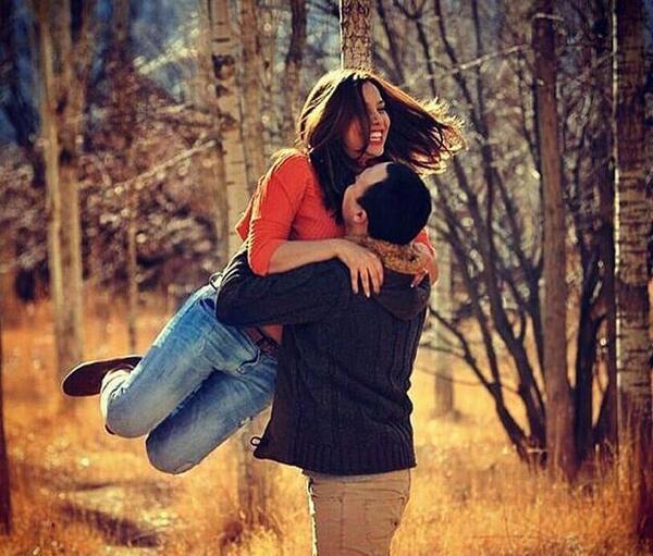 عکس دختر و پسر عاشقانه روی هم
