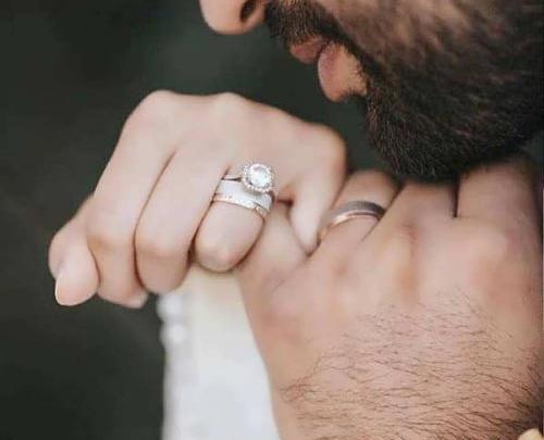 عکس عاشقانه با حلقه