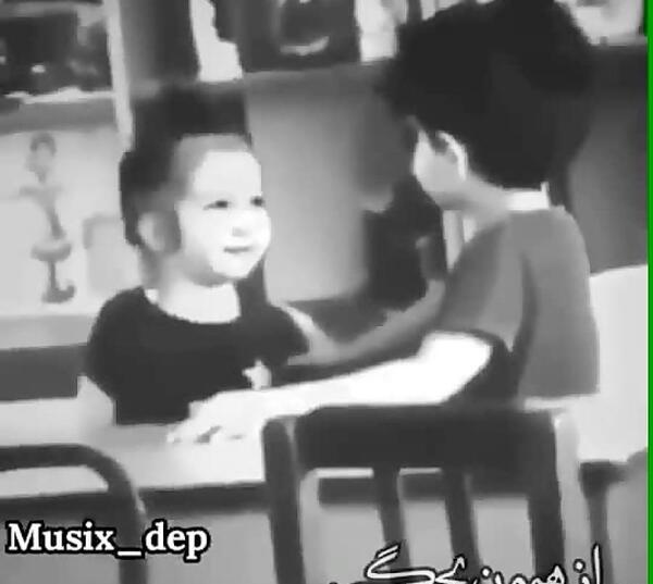 عکس عاشقانه خواهر برادری