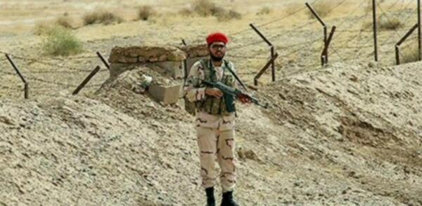 عکس عاشقانه نظامی مرزبانی