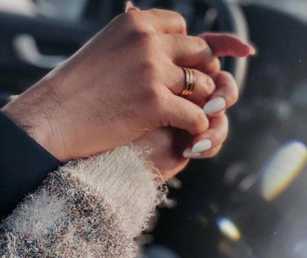 عکس عاشقانه سه نفره بدون متن