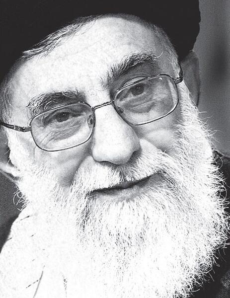 عکس نوشته سیاه و سفید تیکه دار
