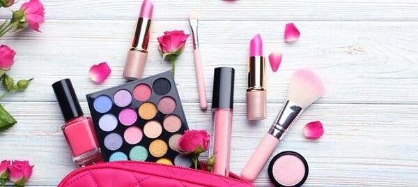 عکس آرایشی