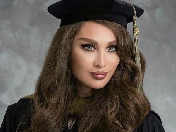 عکس های طلا خواننده