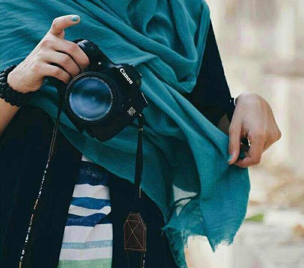 عکس های فیک دخترونه با گوشی