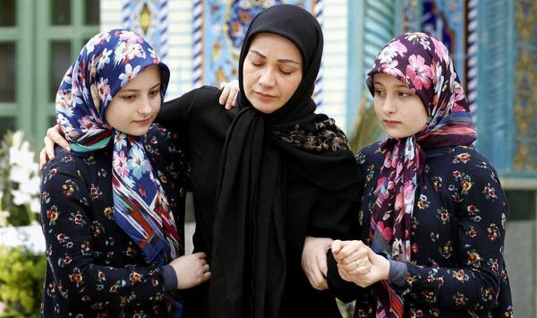 عکس های لورفته سارا و نیکا فرقانی اصل