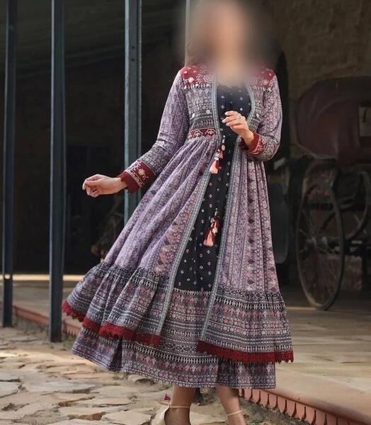 عکس مانتو هنری دخترانه