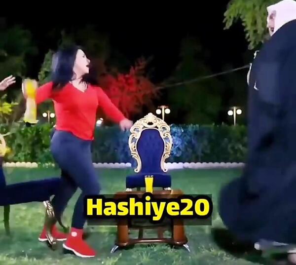 عکس مجری زن عراقی که به شیخ حمله کرد